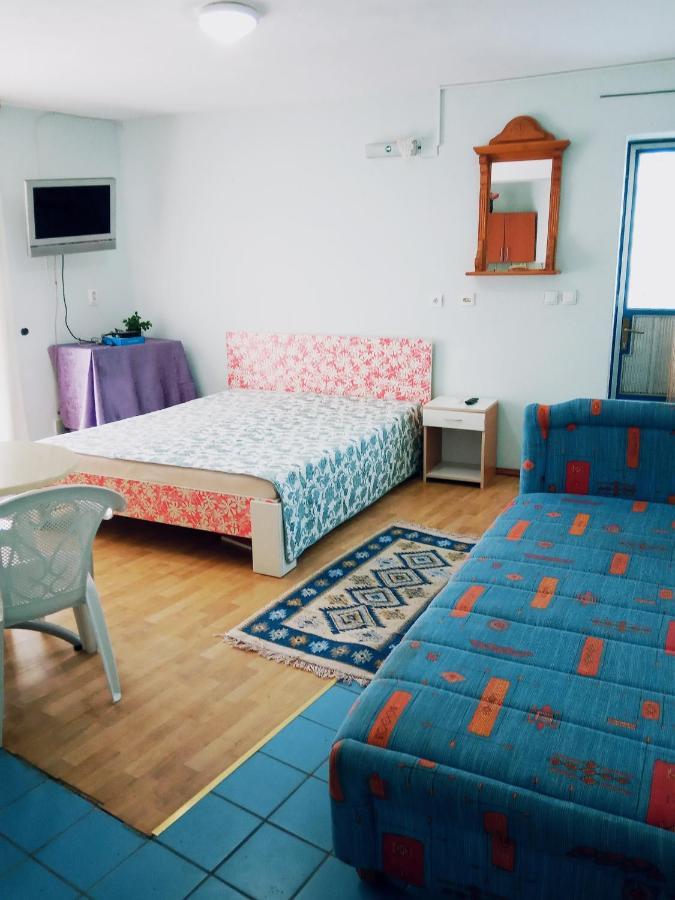 Hotel Vila Umicevic Bijela Esterno foto