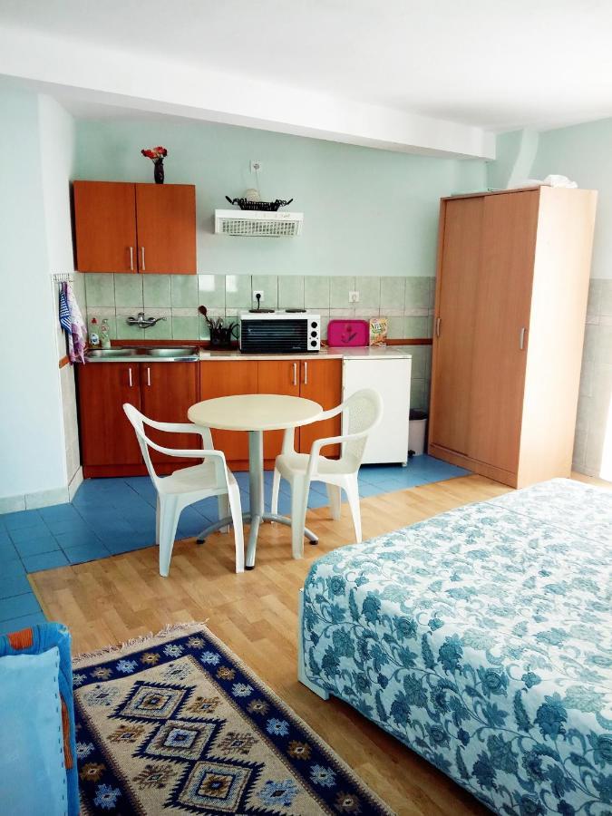Hotel Vila Umicevic Bijela Esterno foto